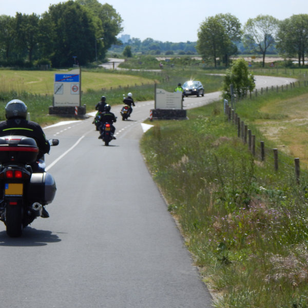 Motorrijschool Rijsbergen - Spoedcursus Motorrijbewijs Oosterhout